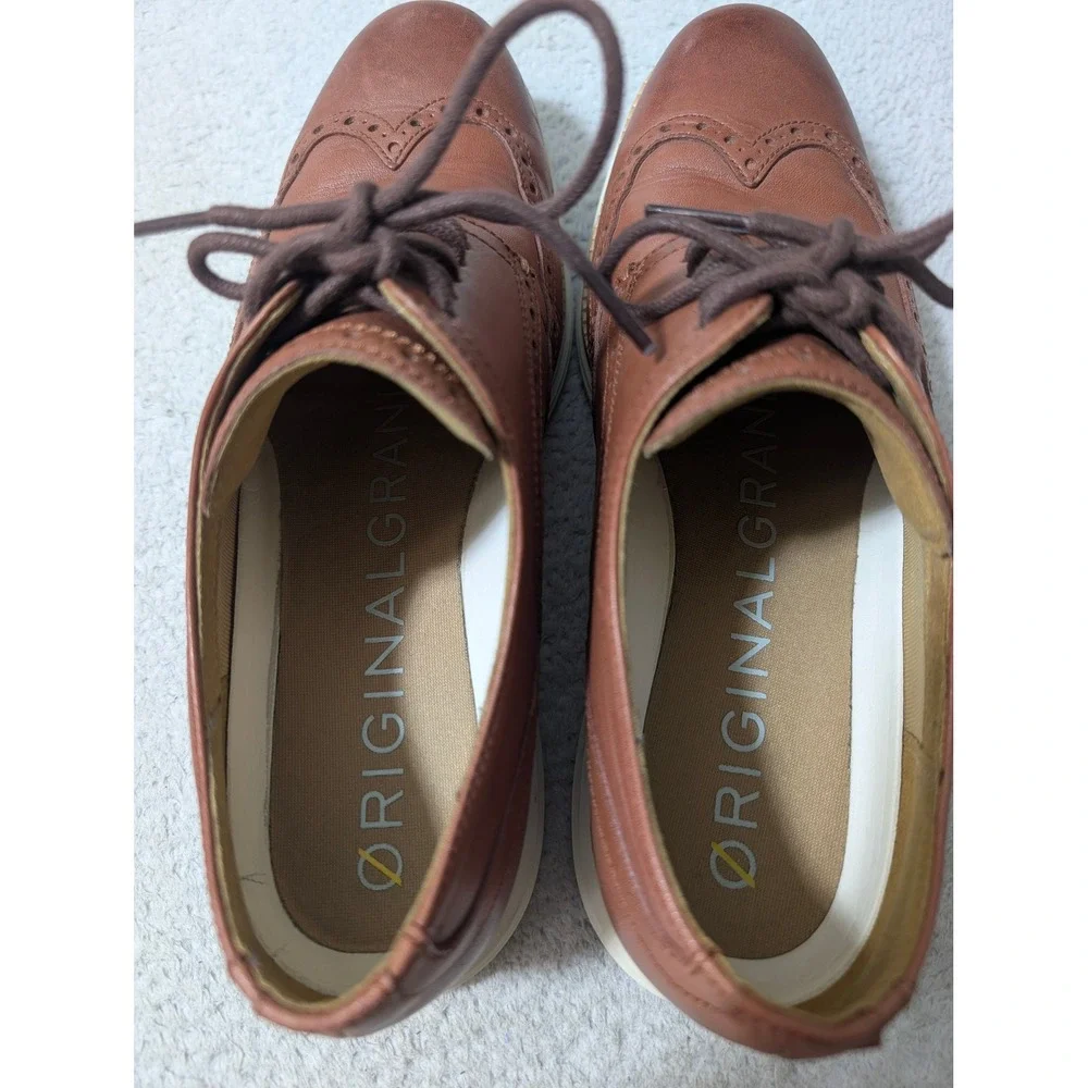 Cole Haan near perfect